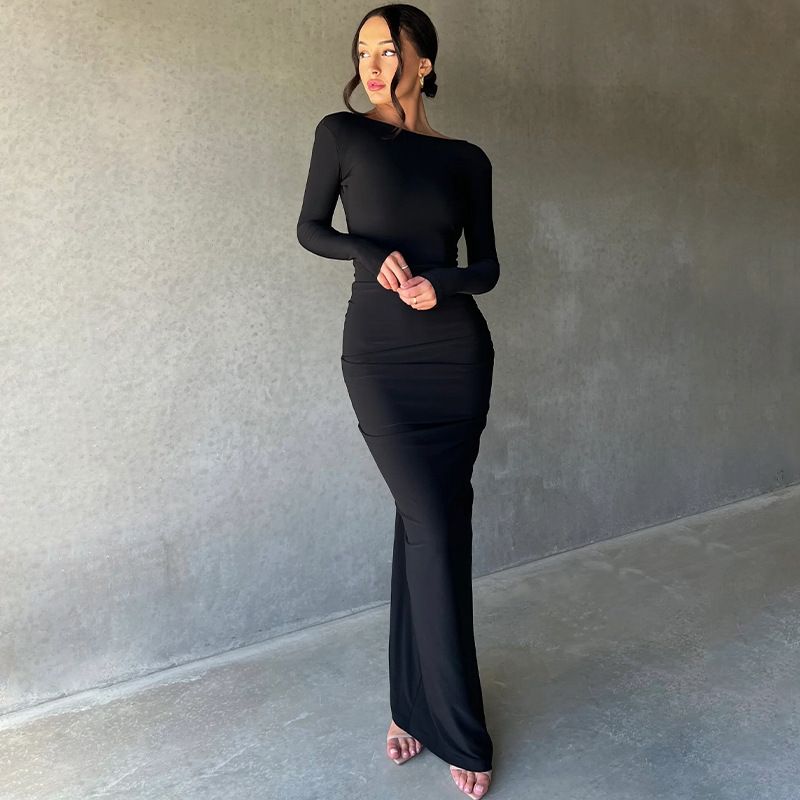 Elegant Off-the-Shoulder Ruffle Dress